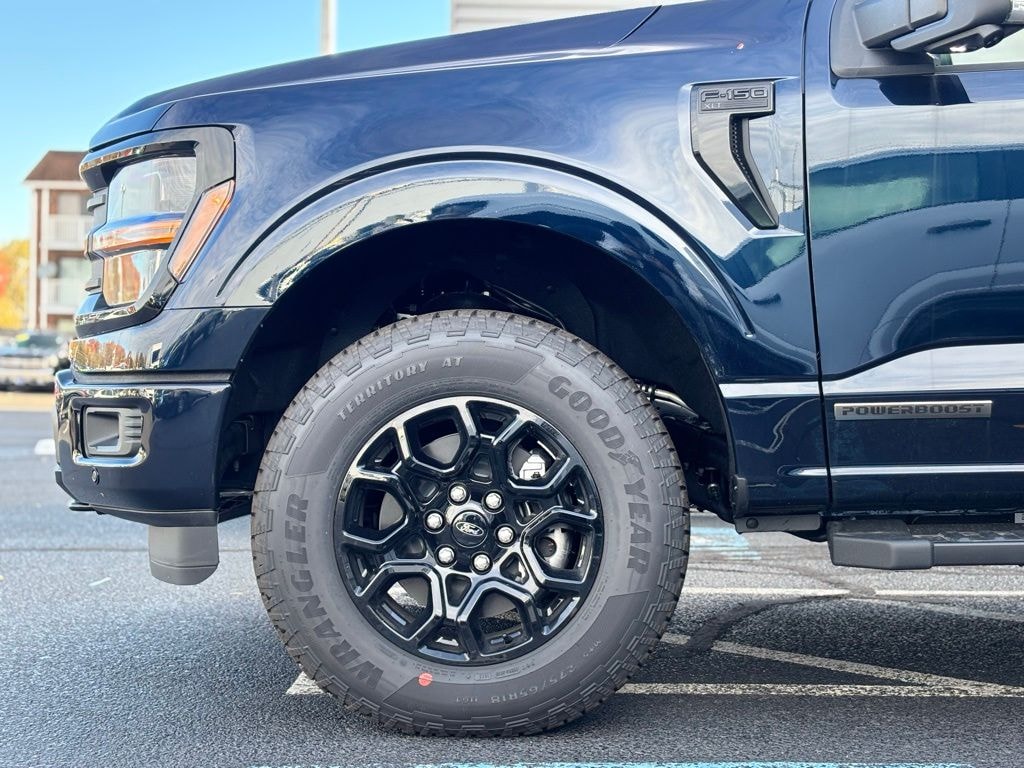 New 2025 Ford F-150 XLT Truck SuperCrew Cab