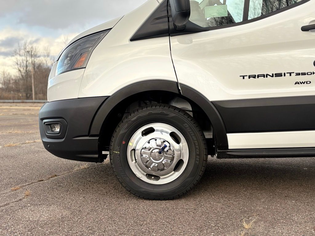 2026 Ford Transit photo 3