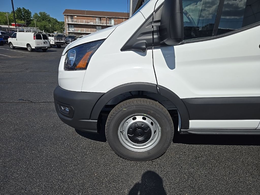 2025 Ford Transit Van photo 3