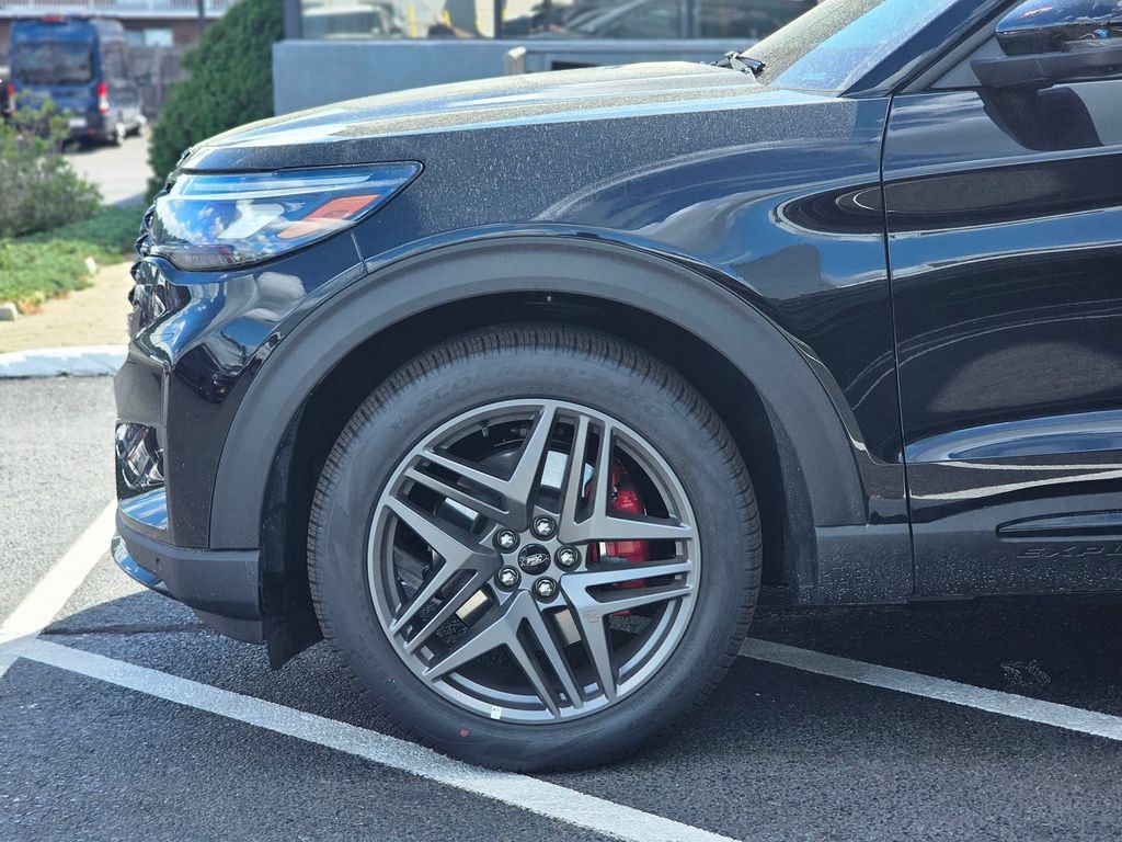 New 2026 Ford Explorer ST SUV