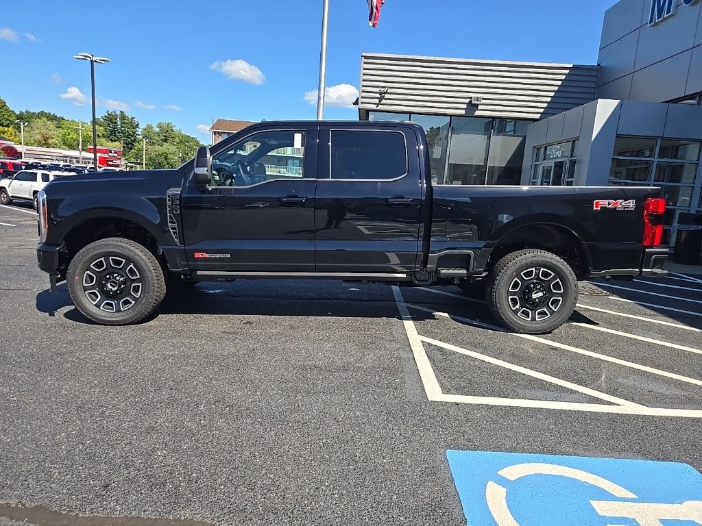 New 2026 Ford F-350SD F-350® Platinum® Truck Crew Cab