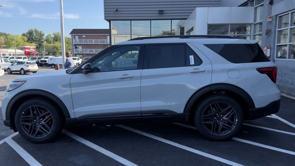 New 2027 Ford Explorer ST SUV