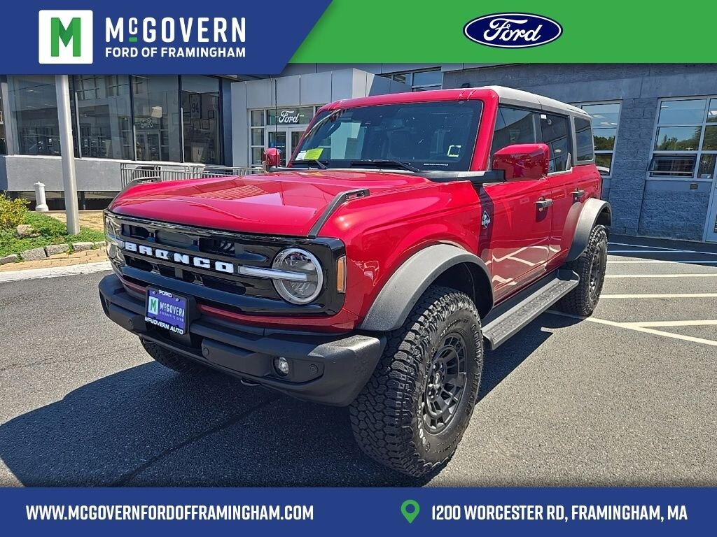 New 2026 Ford Bronco Outer Banks SUV