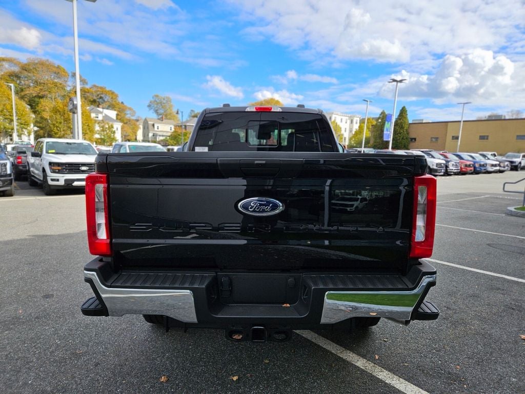 New 2024 Ford F-350SD Truck Super Cab