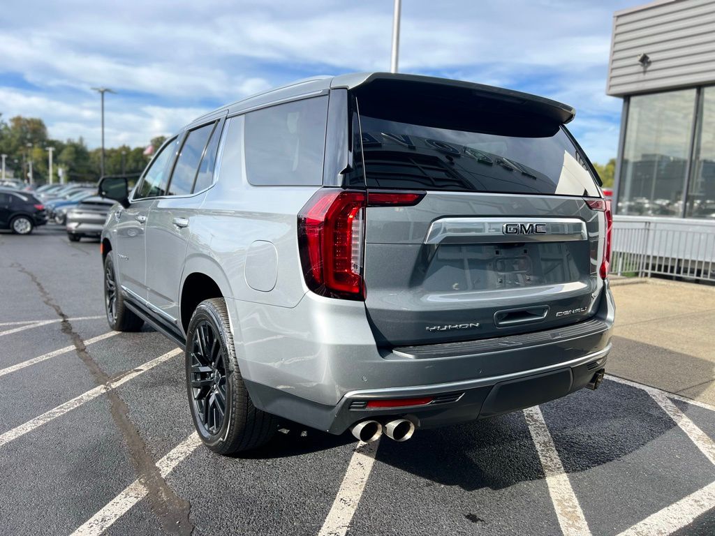 2023 Gmc Yukon Denali photo 2