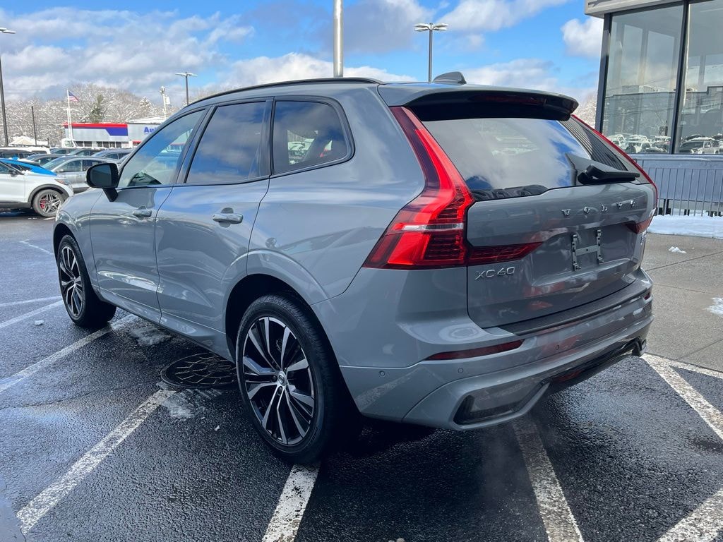 Used 2025 Volvo XC60 B5 Plus SUV
