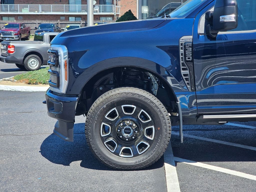 New 2025 Ford F-350SD F-350® Platinum® TRUCK