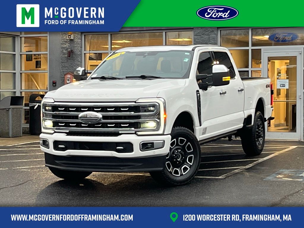 2023 Ford F-250 Super Duty Platinum's photo