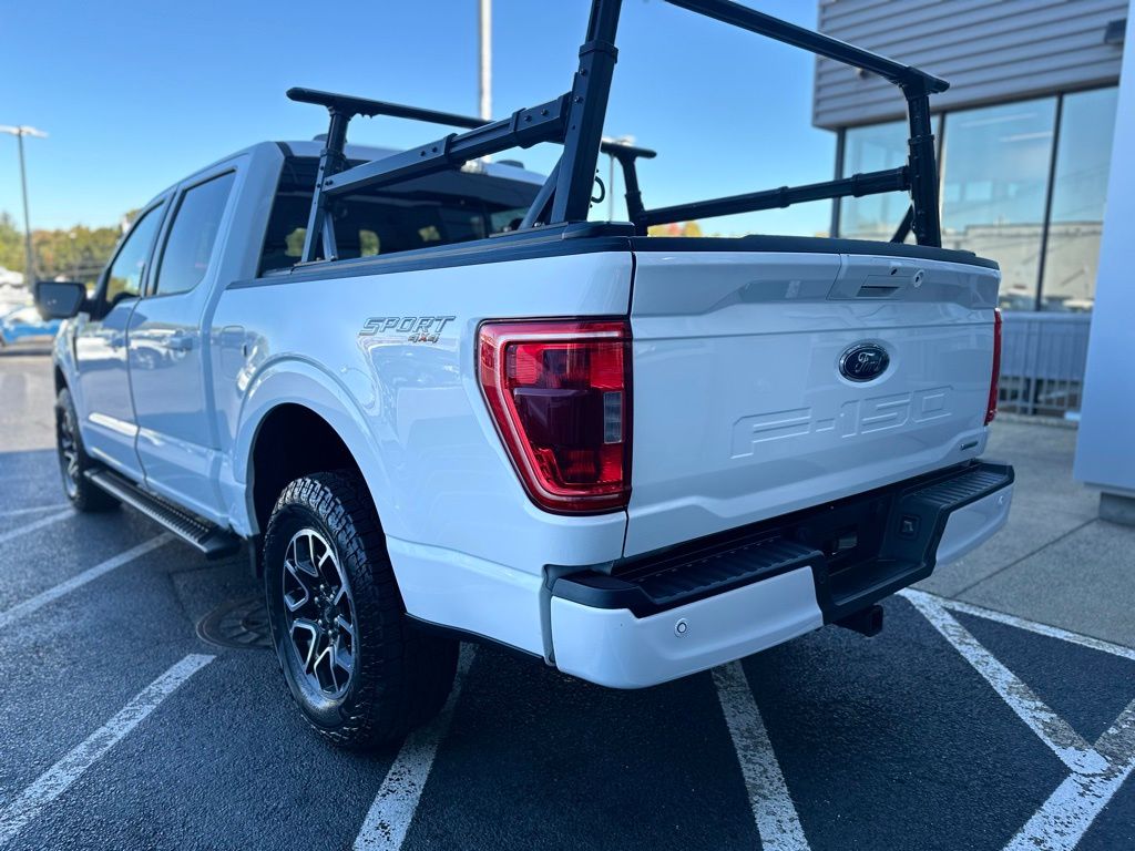 2022 Ford F-150 XLT photo 3