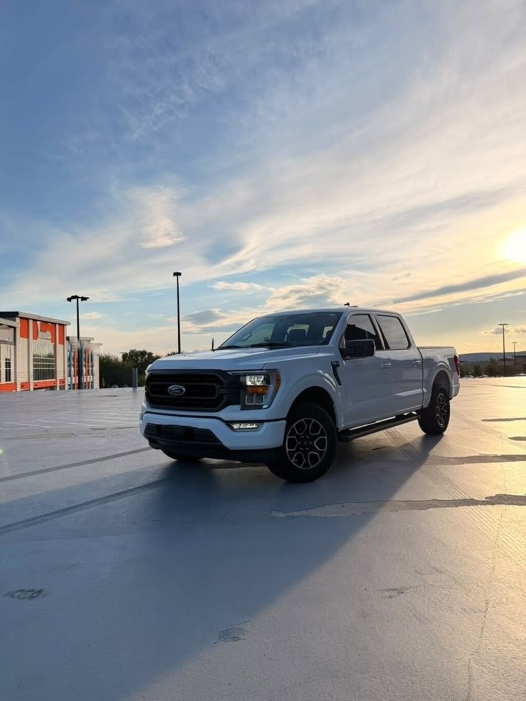 Used 2023 Ford F-150 XLT Truck SuperCrew Cab