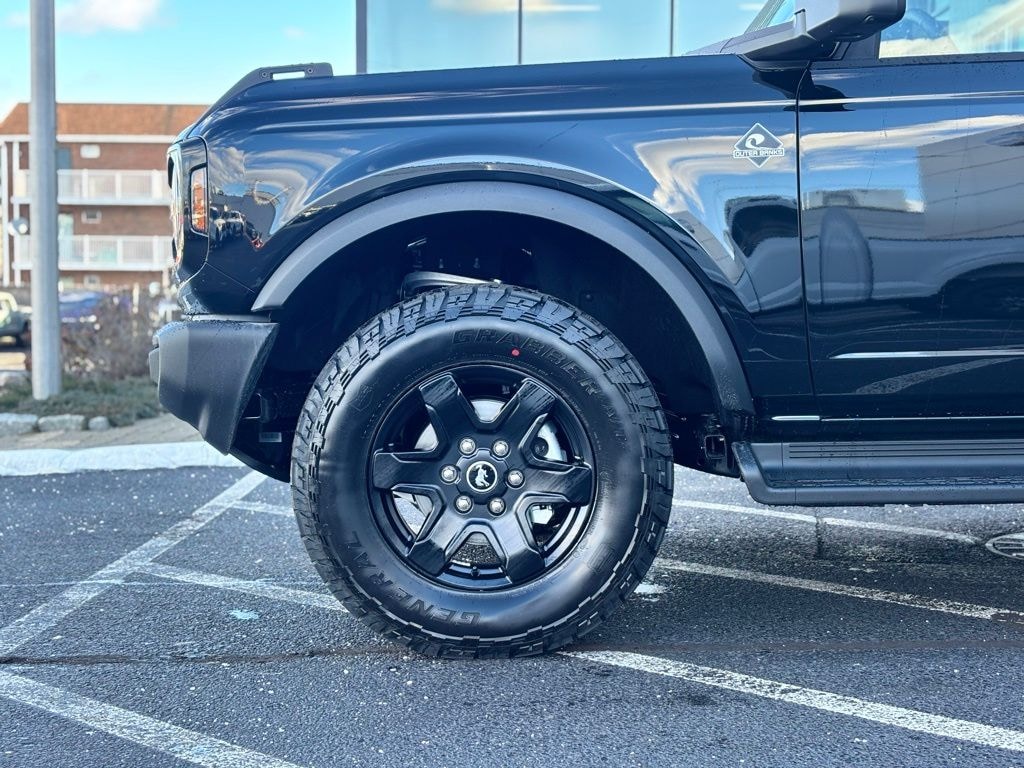 New 2025 Ford Bronco Outer Banks SUV
