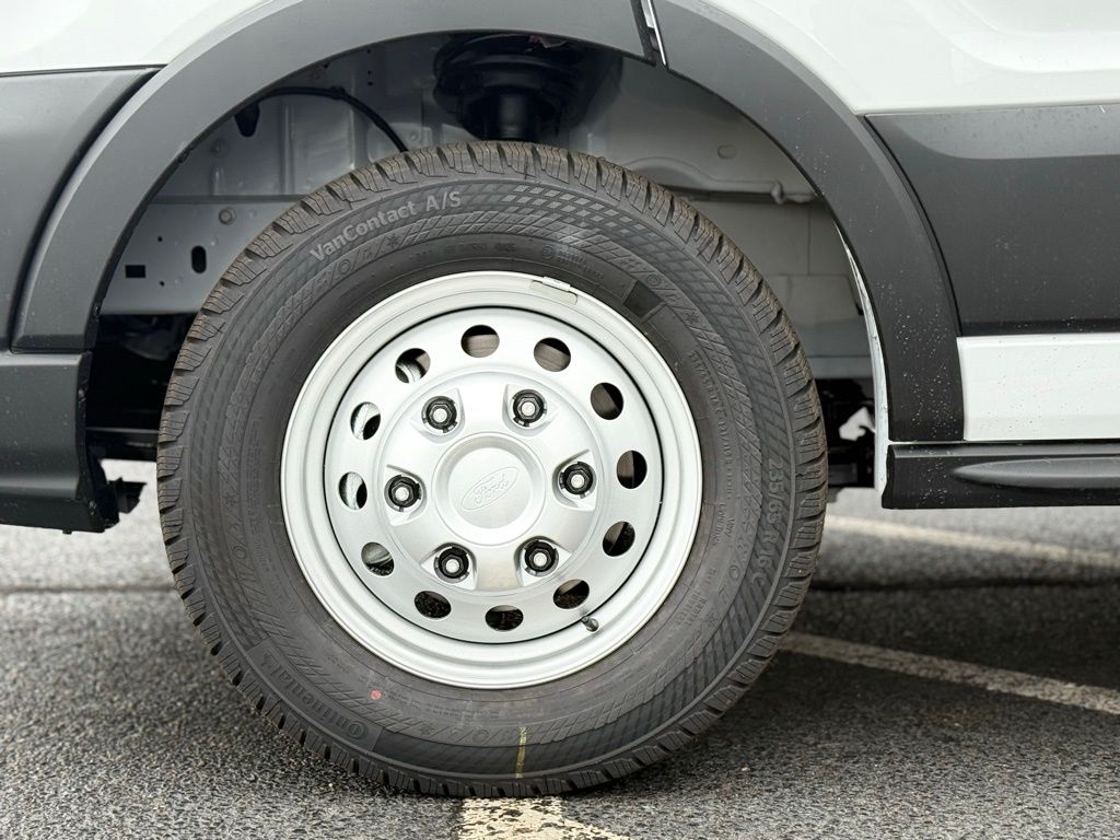2025 Ford Transit Van photo 3