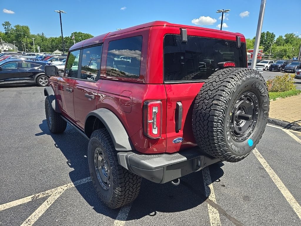 2025 Ford Bronco Badlands photo 4