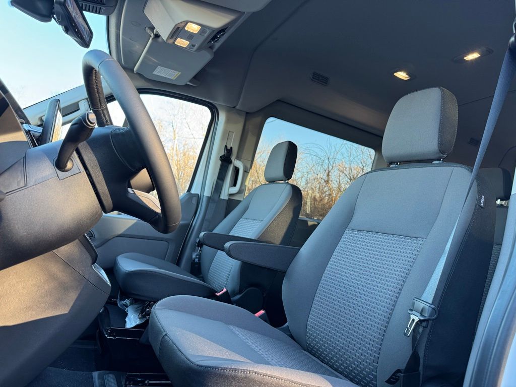 2024 Ford Transit Passenger Van XLT - Photo 12
