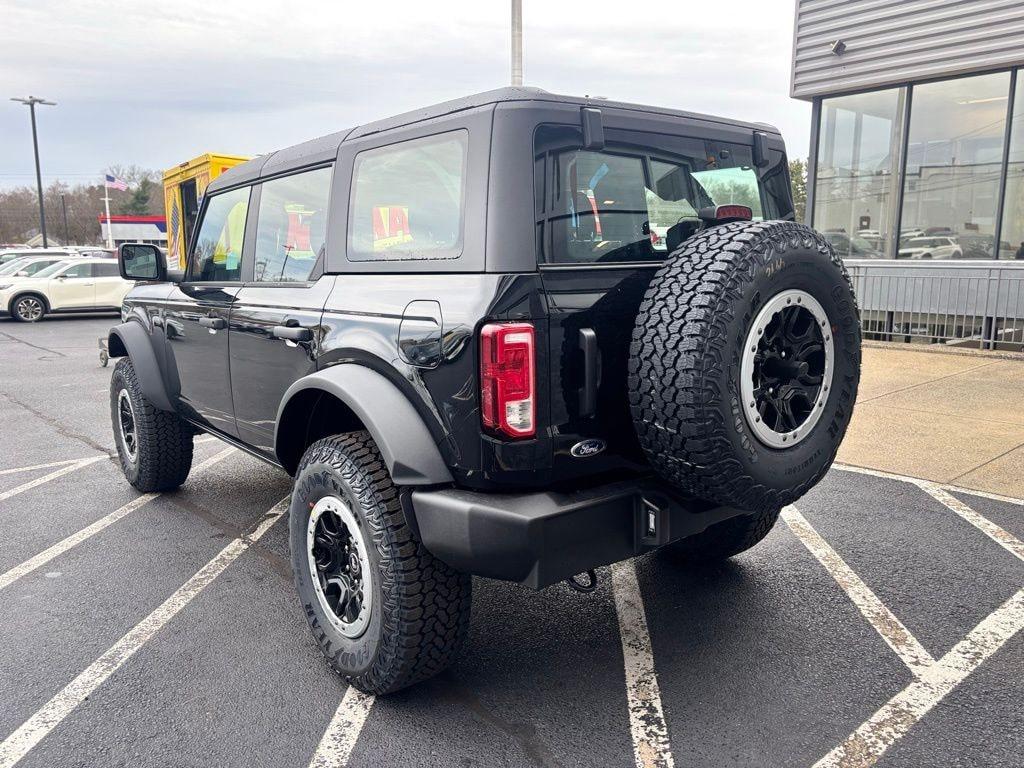 New 2025 Ford Bronco Base SUV
