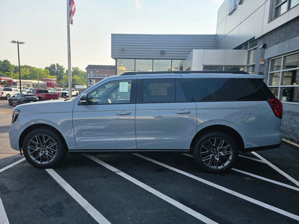 New 2027 Ford Expedition Max Platinum SUV