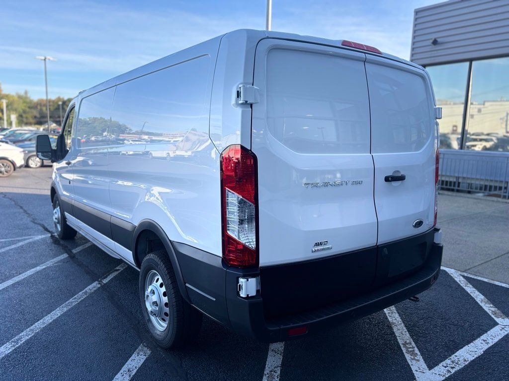 New 2025 Ford Transit-150 Base Van Low Roof Van