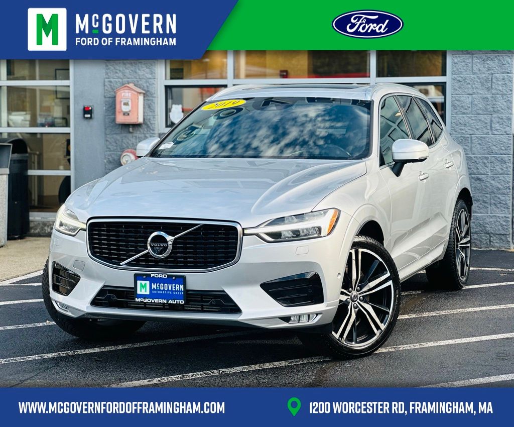 2019 Volvo XC60 R-Design