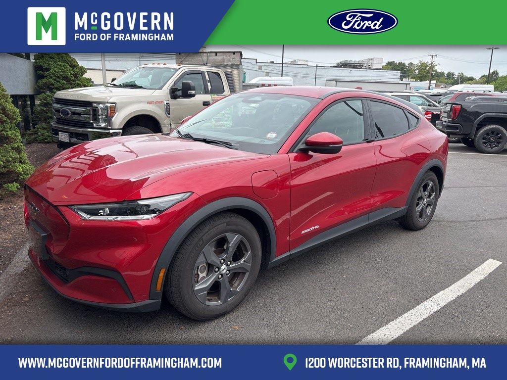 2022 Ford Mustang-Mach-e Select's photo