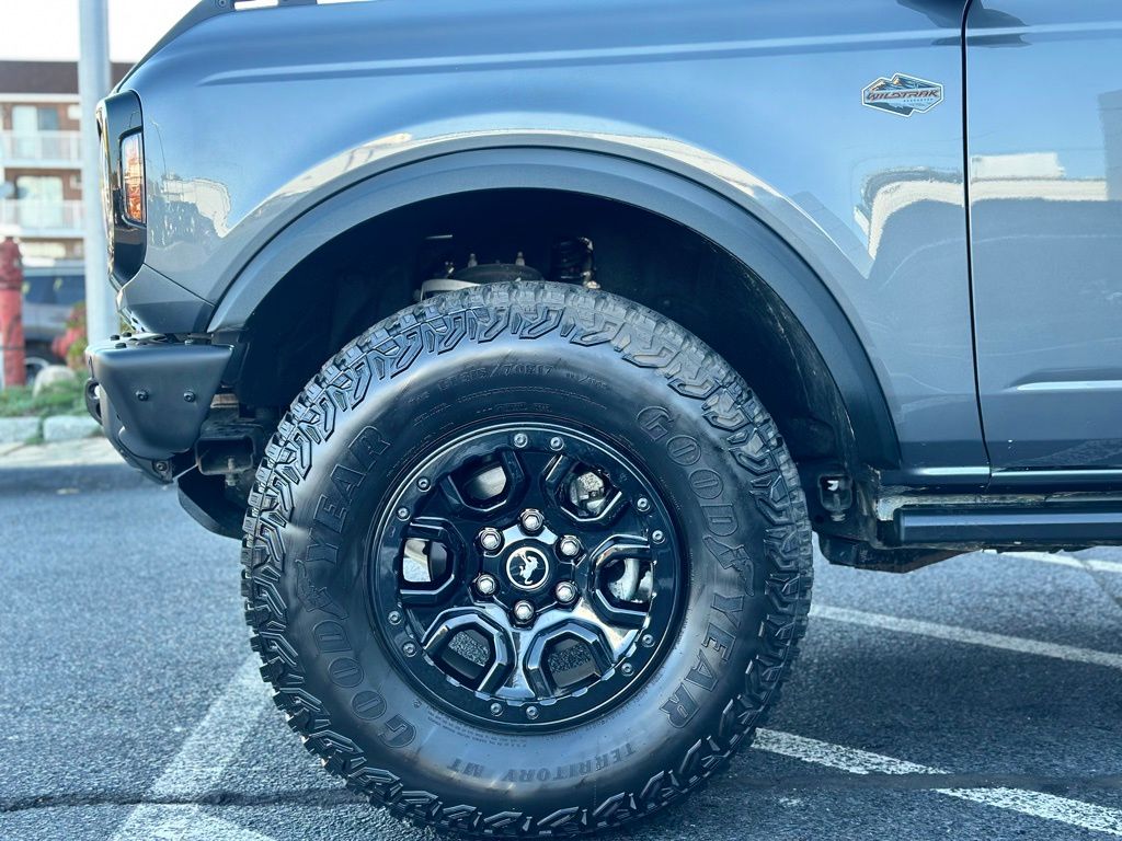 2023 Ford Bronco Base Big Bend Black Diamond Outer Banks Badlands Wildtrak Everglades photo 2