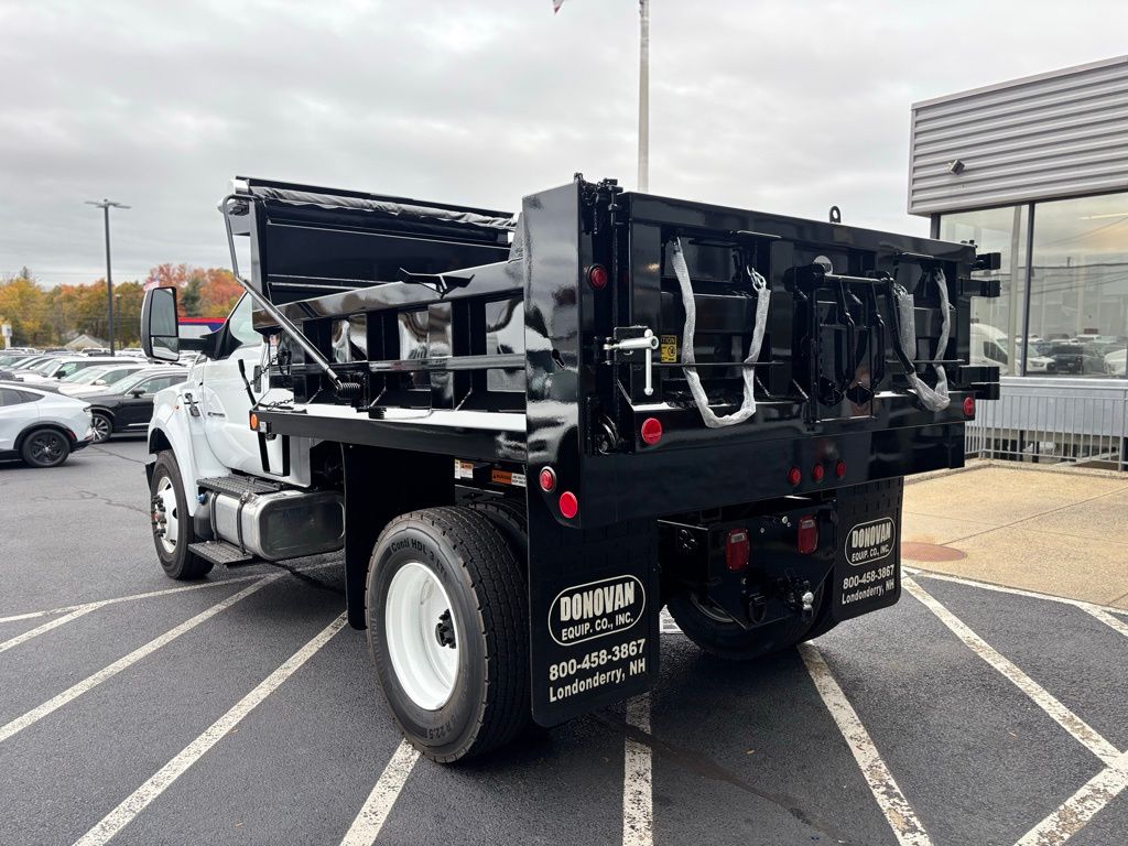 2026 Ford F-650 photo 4