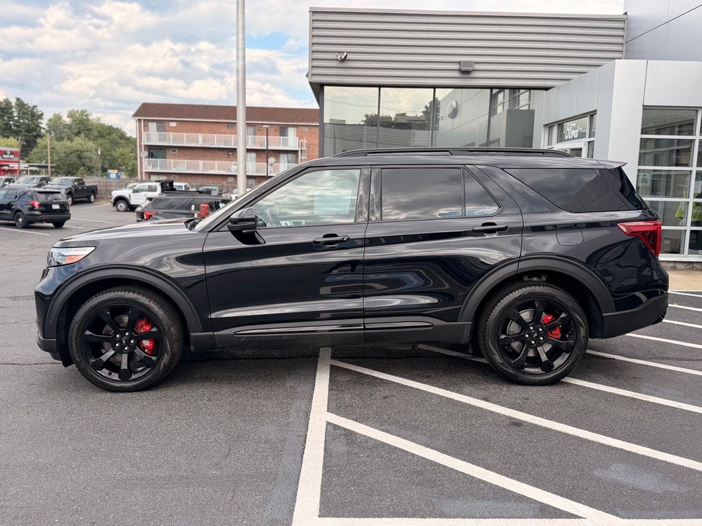 Used 2023 Ford Explorer ST SUV