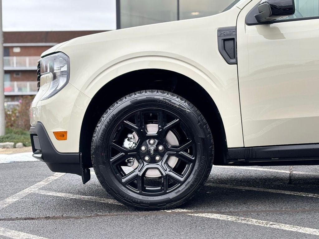 New 2025 Ford Maverick XLT Truck SuperCrew