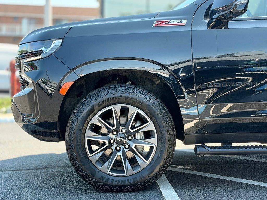 Used 2024 Chevrolet Suburban Z71 SUV