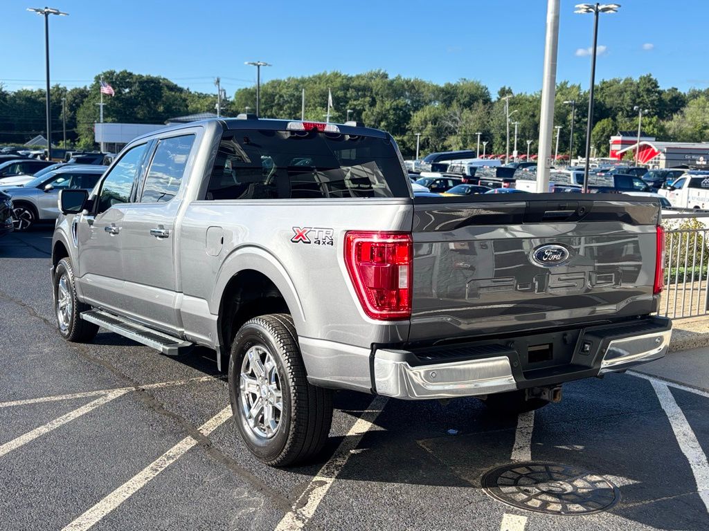 2022 Ford F-150 XLT photo 4