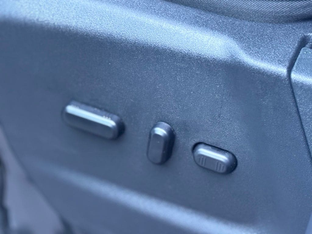 2024 Ford Transit Passenger Van XLT - Photo 16