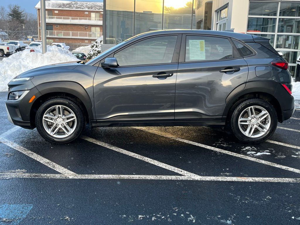 Used 2022 Hyundai Kona SE with VIN KM8K2CAB5NU820154 for sale in Framingham, MA
