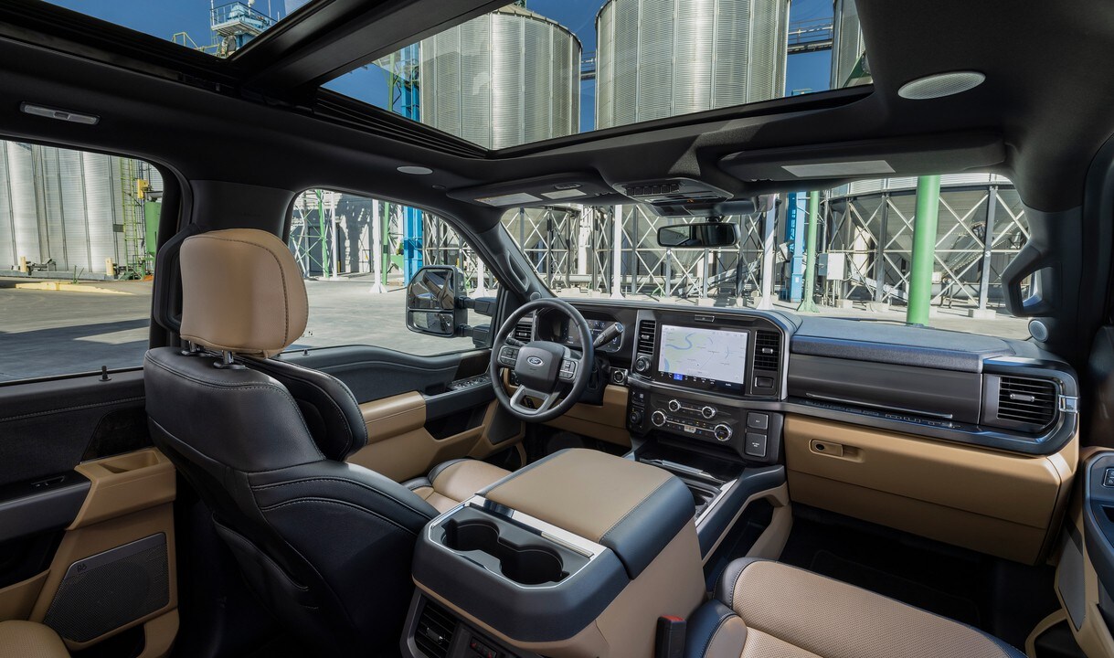 Ford F-350 interior and technology