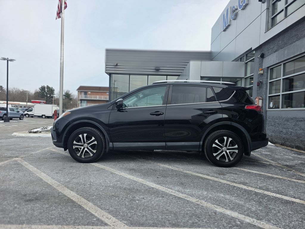 Used 2016 Toyota RAV4 LE SUV