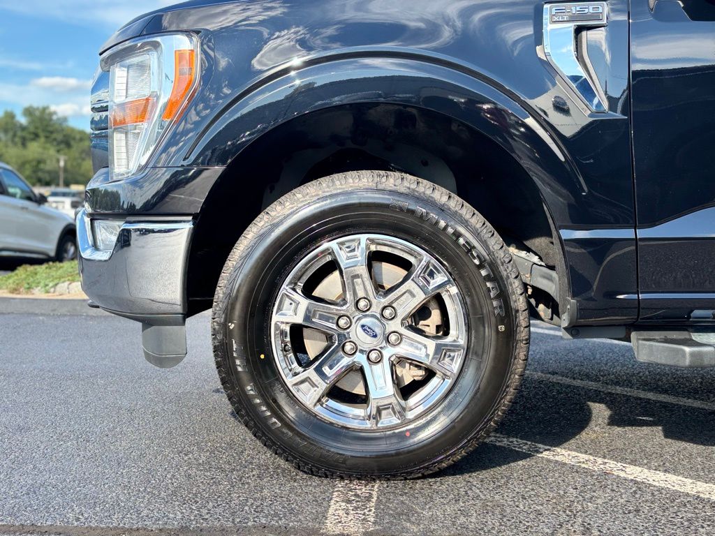 2022 Ford F-150 XLT photo 2