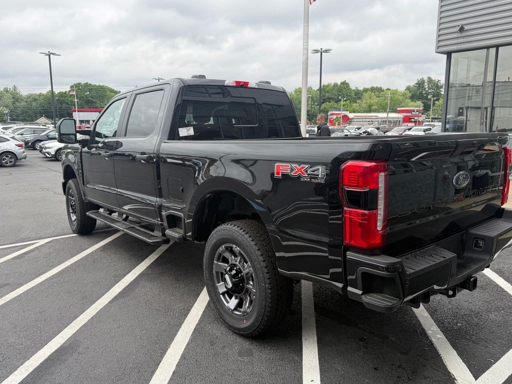 New 2026 Ford F-250SD F-250® XL Truck Crew Cab