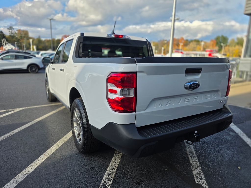 2024 Ford Maverick XLT photo 3