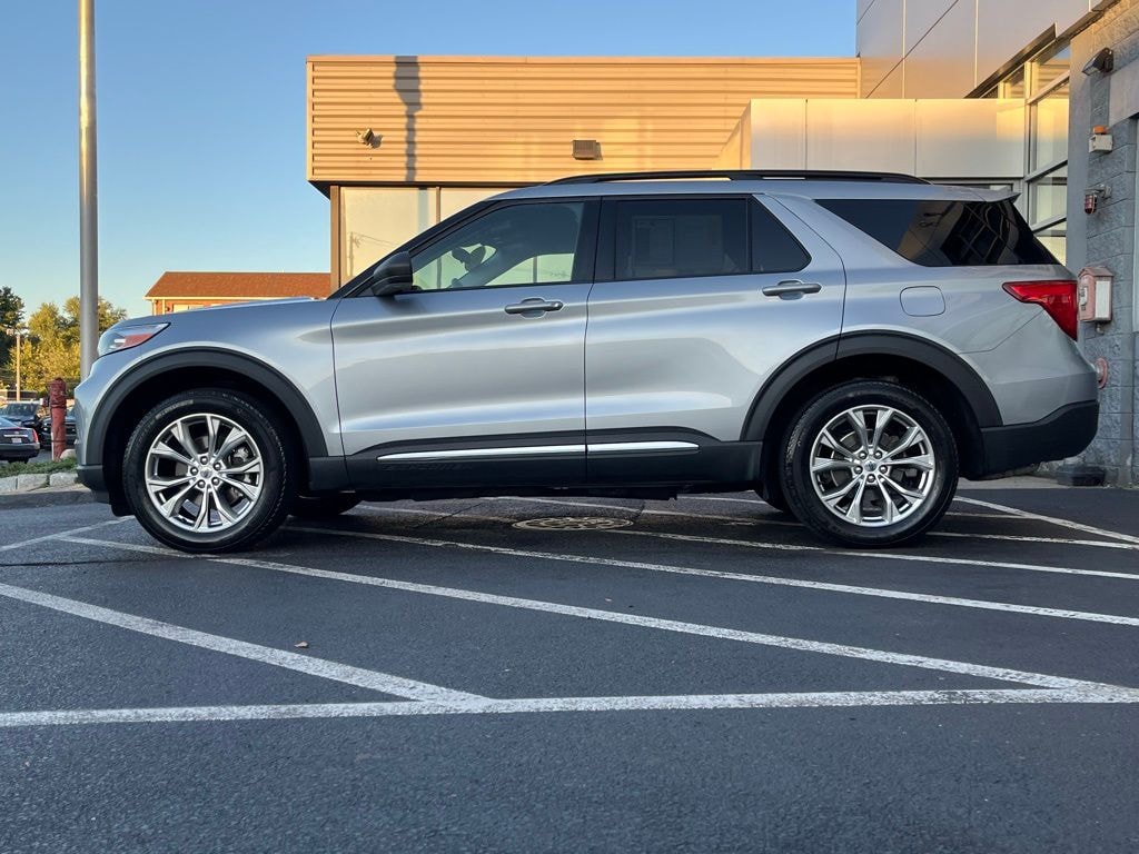 Used 2022 Ford Explorer XLT SUV