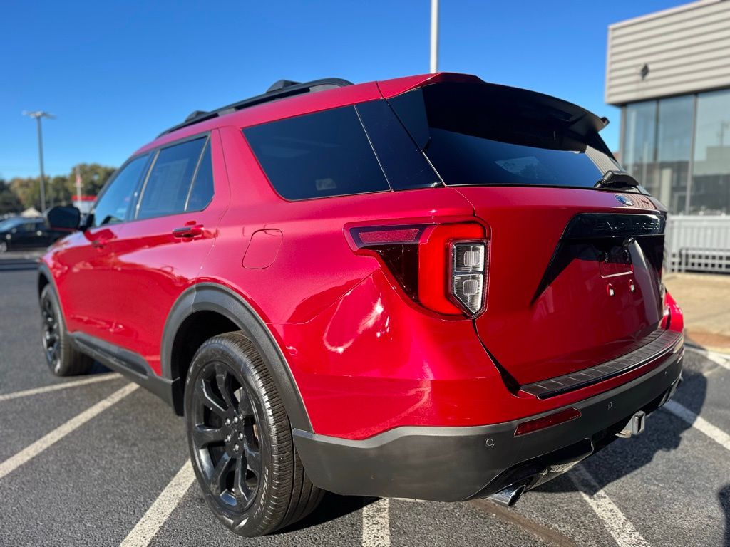 2023 Ford Explorer ST-Line photo 3