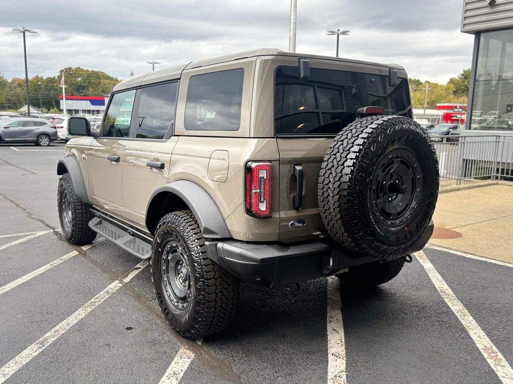 2025 Ford Bronco Badlands photo 4