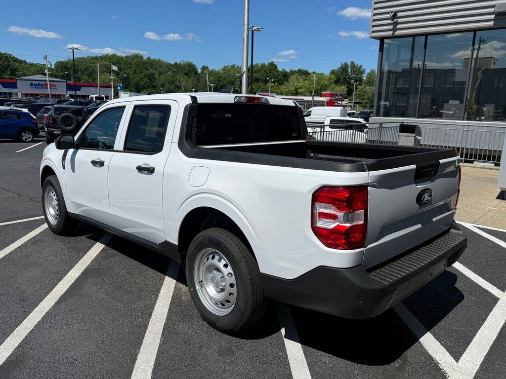 New 2026 Ford Maverick XL Truck SuperCrew
