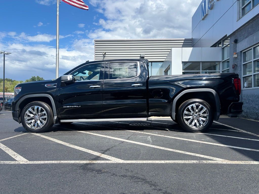 2023 Gmc Sierra 1500 Denali photo 2