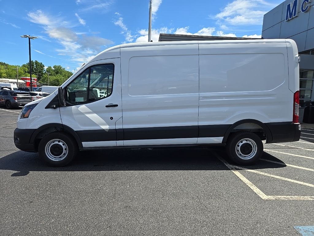 2025 Ford Transit photo 2