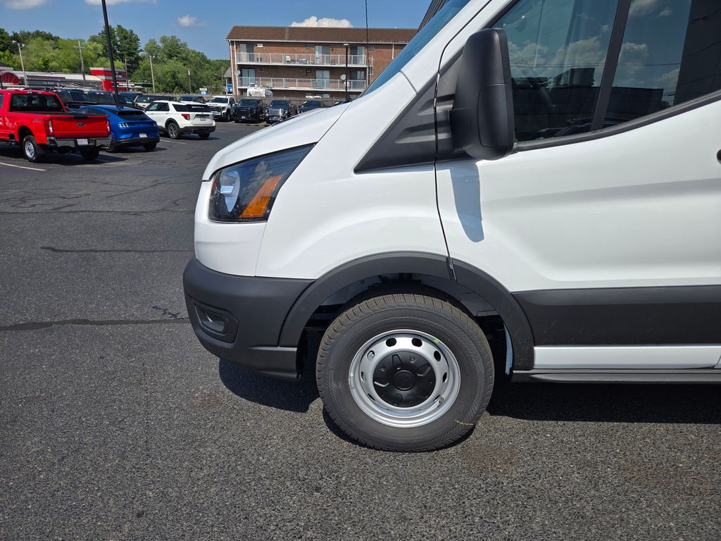 2025 Ford Transit Van photo 3