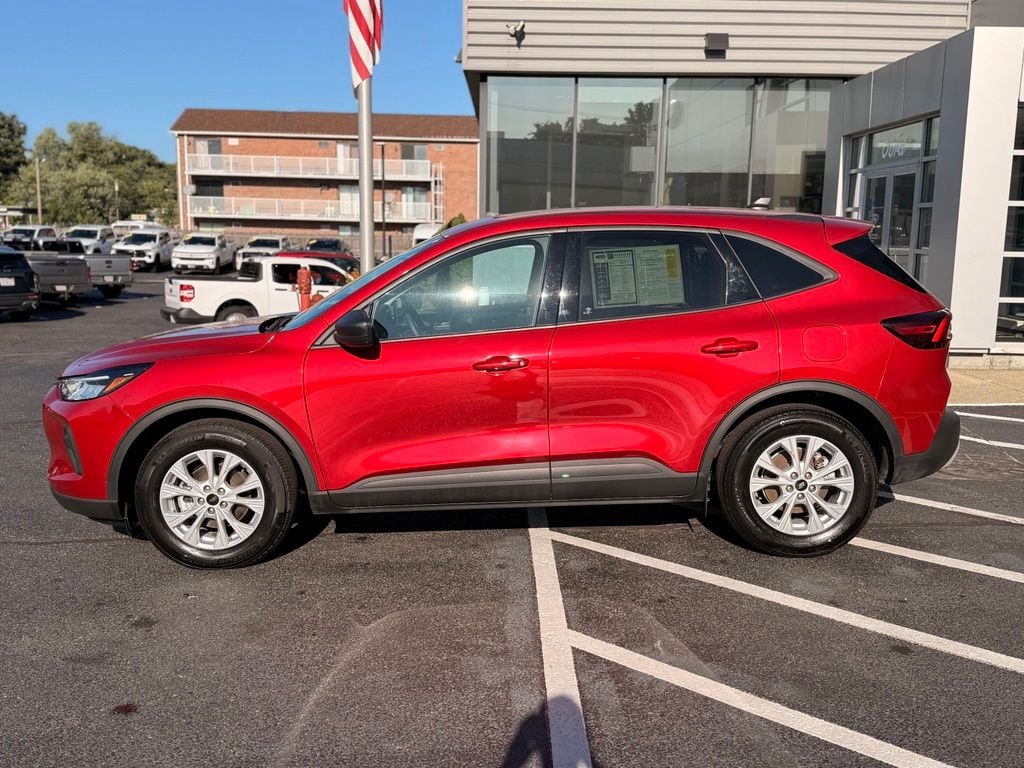 Used 2025 Ford Escape Active SUV
