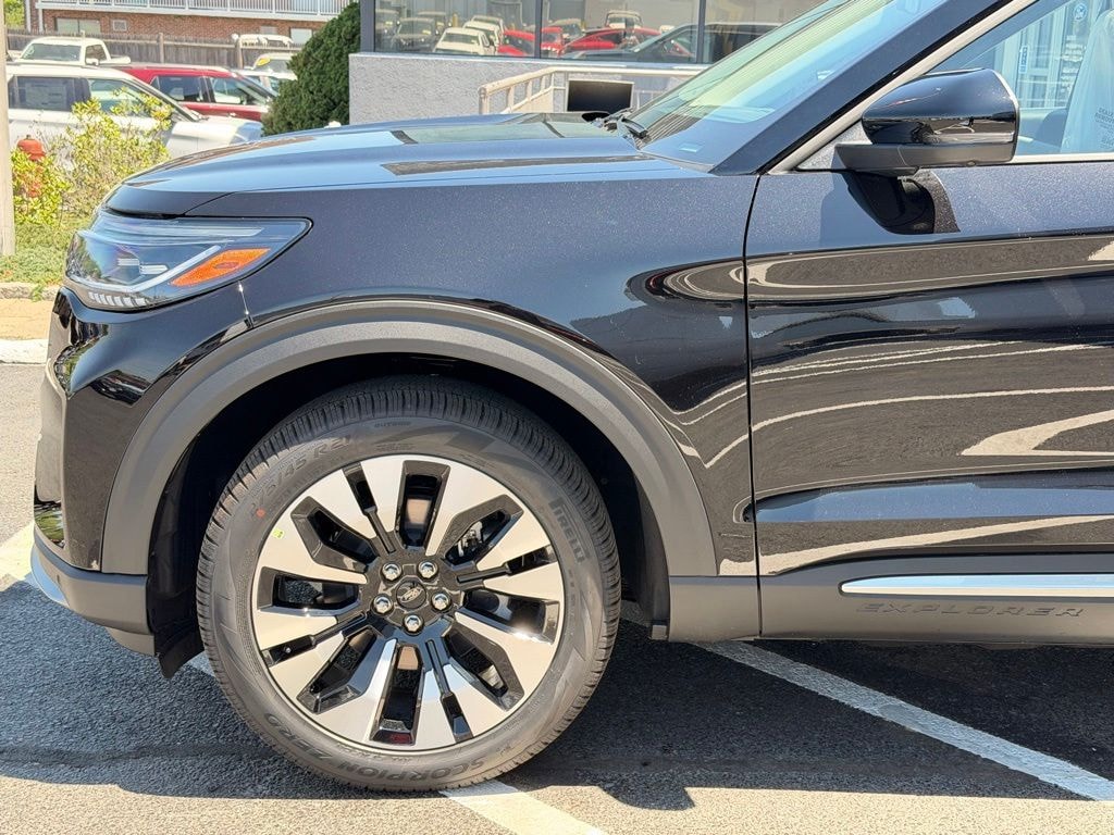 New 2026 Ford Explorer Platinum SUV