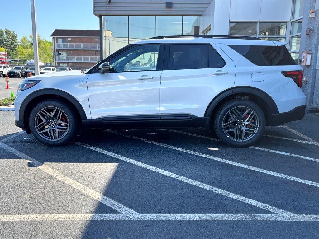 New 2026 Ford Explorer ST-Line SUV