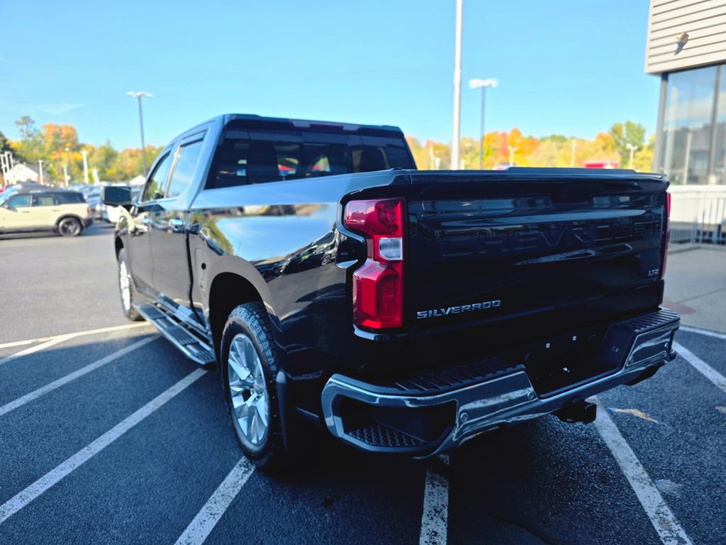 2020 Chevrolet Silverado 1500 LTZ photo 3