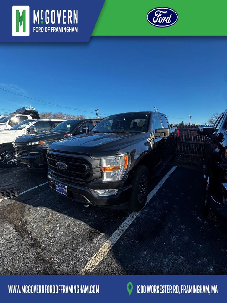 2022 Ford F-150 XLT's photo