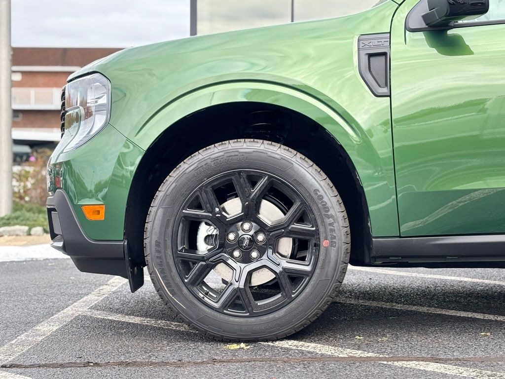 New 2025 Ford Maverick XLT Truck SuperCrew