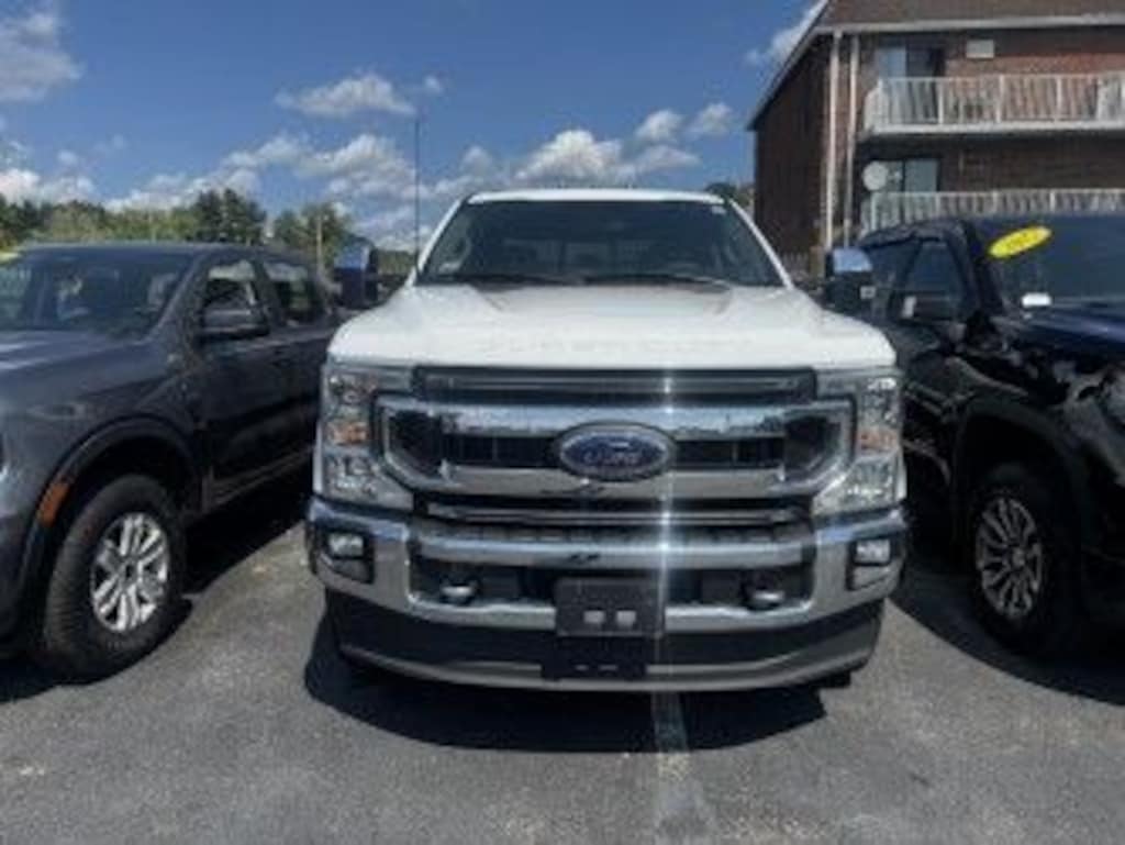 Used 2022 Ford F-250 XLT Truck Crew Cab